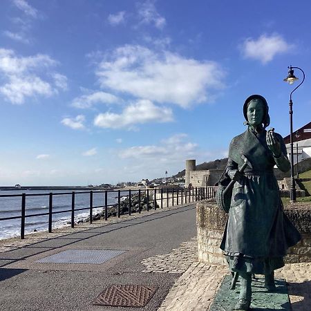 Apartament Okanagan Lyme Regis Zewnętrze zdjęcie